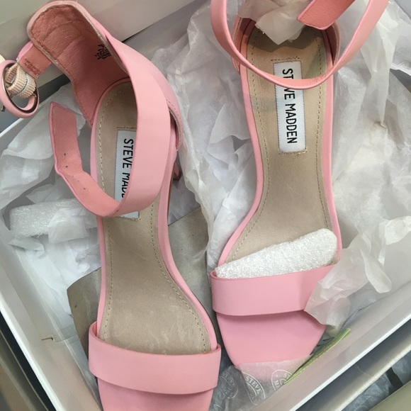 steve madden born sandal